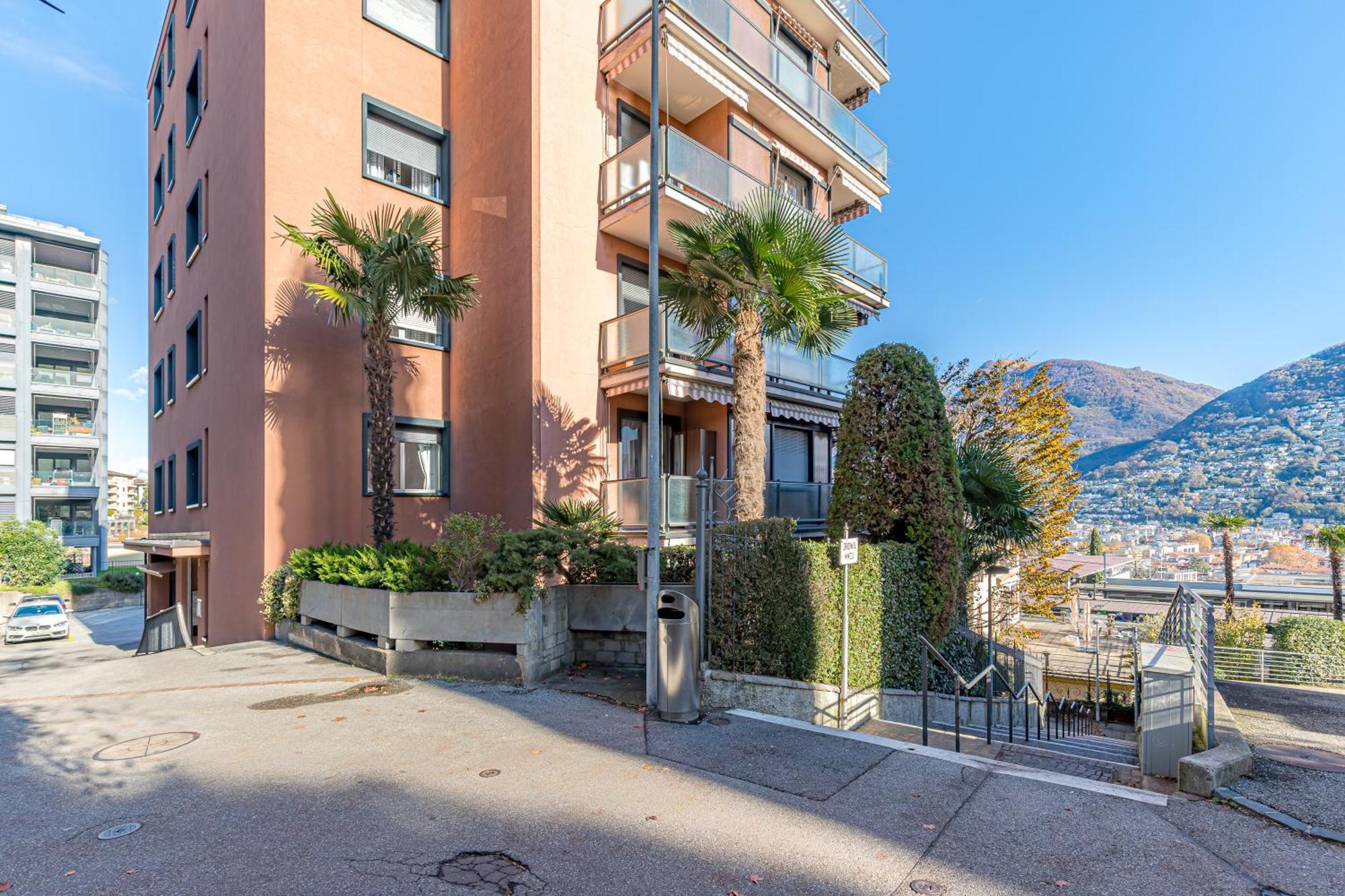 Апартаменты Imperial Of Lugano 4 With A Lake View Behind The Station And 10 Min From The Lake Экстерьер фото